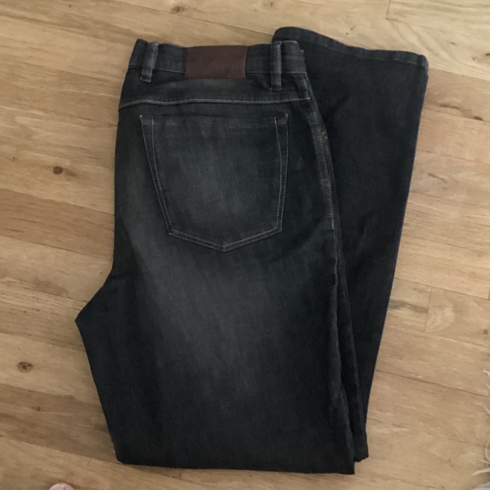 Hilts. Straight Fit Men's Black Washed Jeans. Size 35